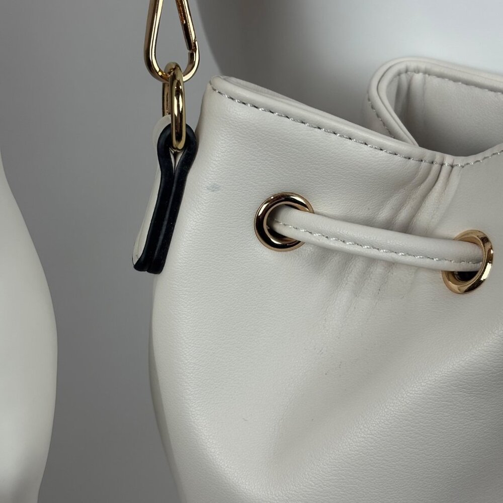 Jen & Co Darcy Pink Bucket Bag Vegan Leather Crossbody Shoulder Handbag Purse - Picture 6 of 13